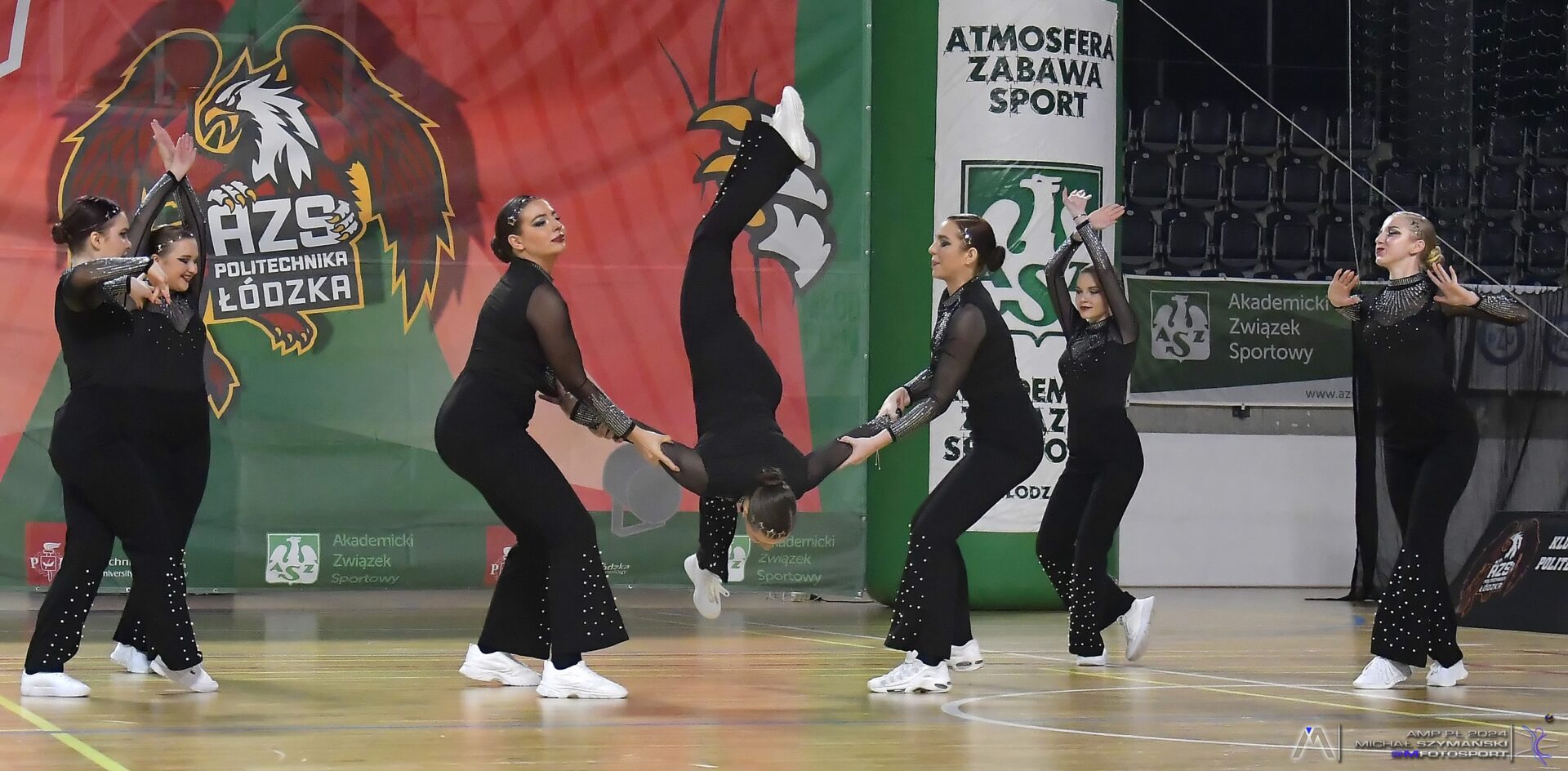 Piękne występy aerobiku sportowego