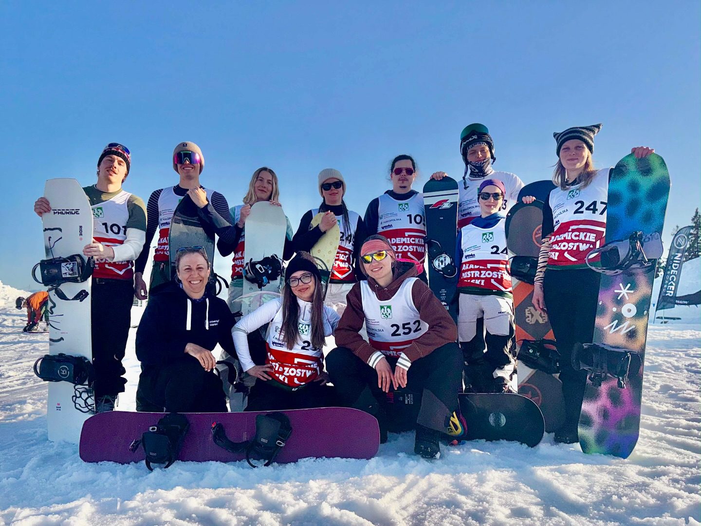 AZS UG z medalami w snowboardowym finale AMP
