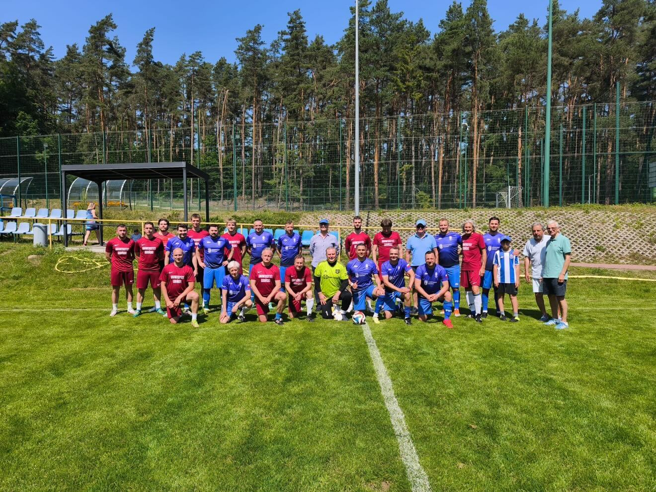 Mecz absolwentów i przyjaciół UG